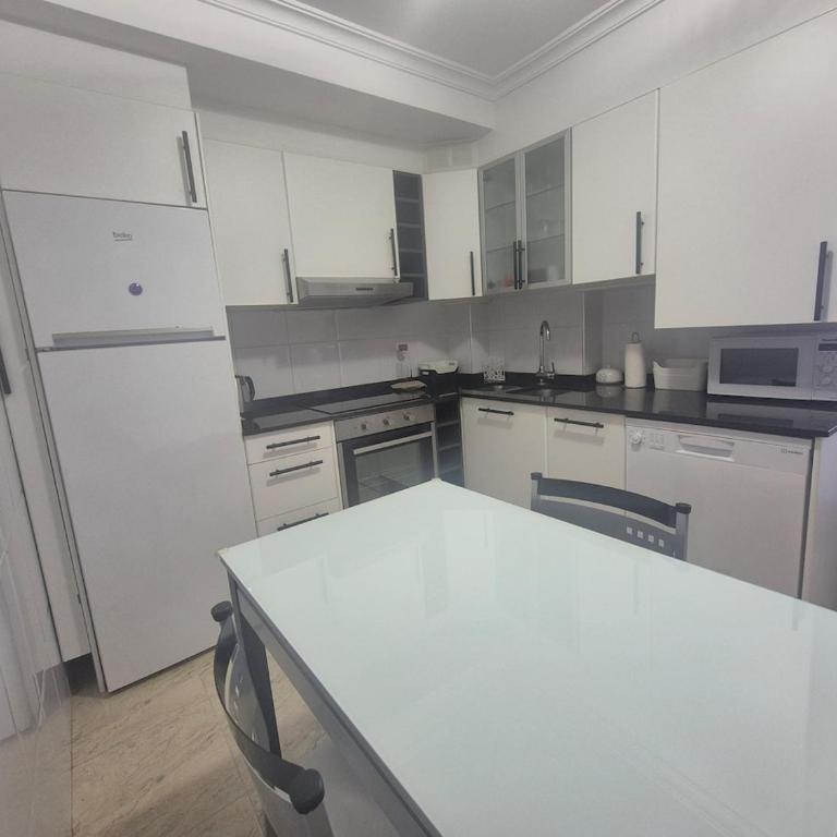 1A169 Apartamento de 3 dormitorios By R2R - Apartamento de 3 dormitorios - 2