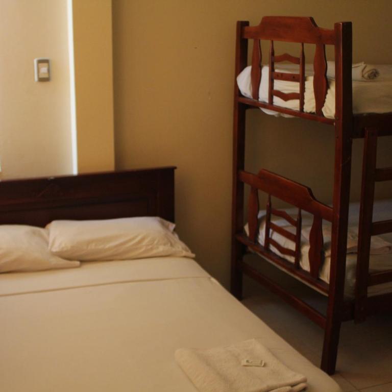 Hostal Rosa Mar - Habitación Triple - 9