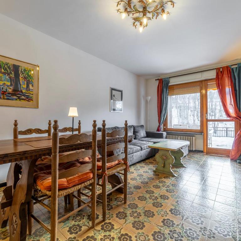Appartamento Panoramico Vista Maneggio e Piste da Sci - Appartamento con 2 Camere da Letto - 8