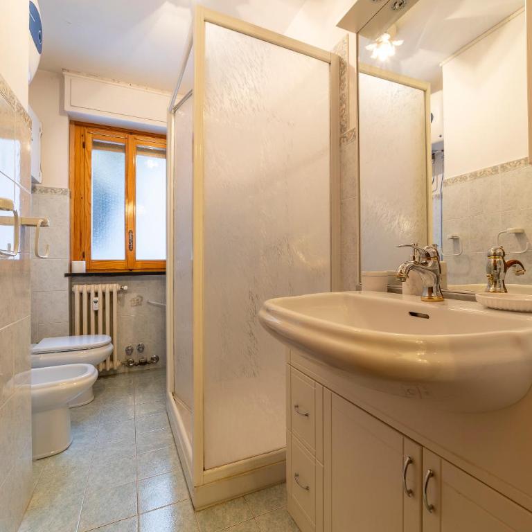 Appartamento Panoramico Vista Maneggio e Piste da Sci - Appartamento con 2 Camere da Letto - 13