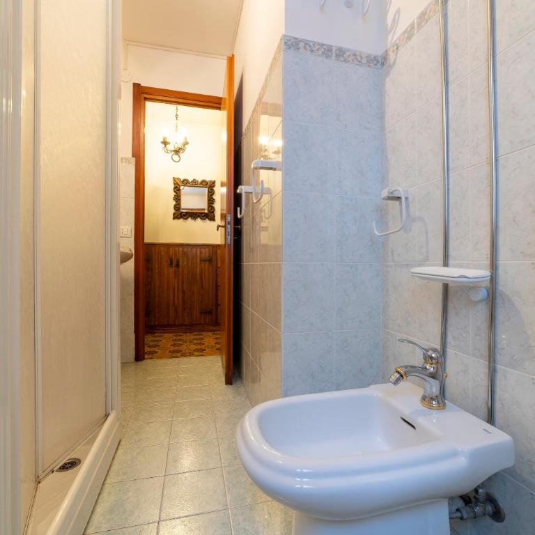 Appartamento Panoramico Vista Maneggio e Piste da Sci - Appartamento con 2 Camere da Letto - 14