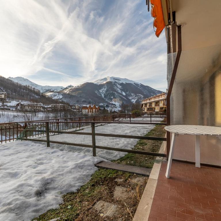 Appartamento Panoramico Vista Maneggio e Piste da Sci - Appartamento con 2 Camere da Letto - 2