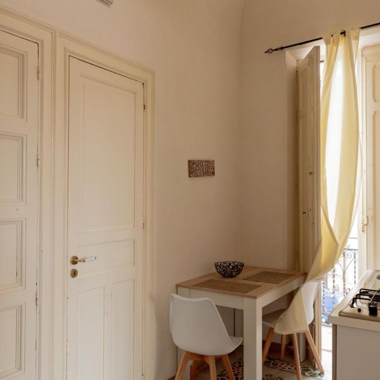 Cielo D'Alcamo Palazzo Antichi Quartieri - One-Bedroom Apartment - 9