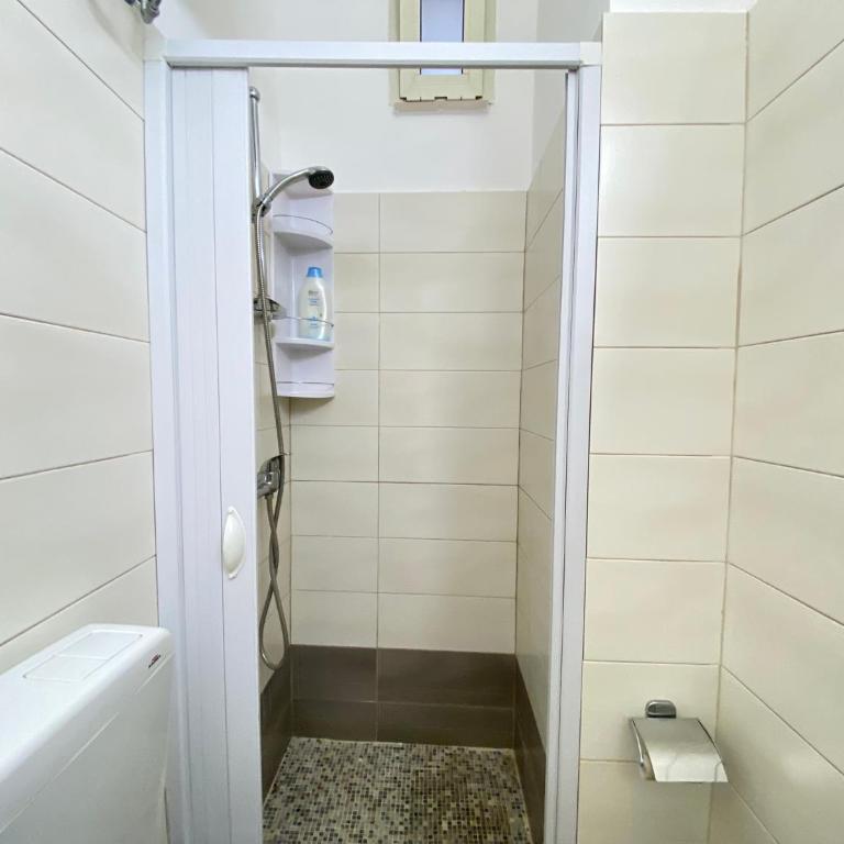 Pace e Mare 2 di Antonietta Gallipoli Centro Storico - Appartamento con 2 Camere da Letto - 24
