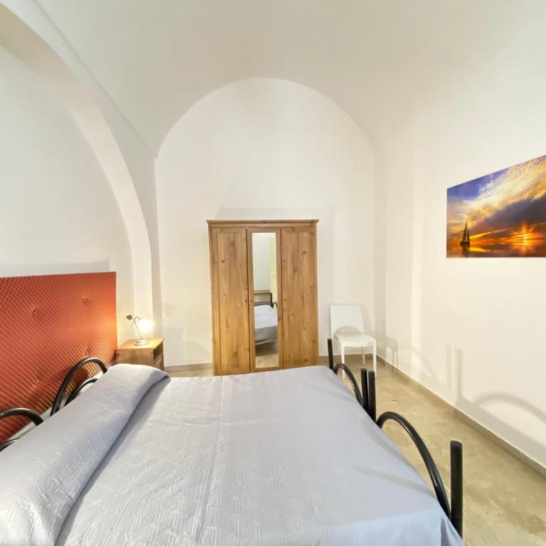 Pace e Mare 2 di Antonietta Gallipoli Centro Storico - Appartamento con 2 Camere da Letto - 30