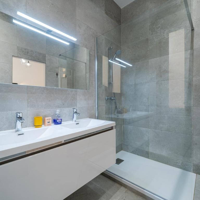 Proche Monaco - Joli appartement rénové - EW - Appartement 1 Chambre - 24