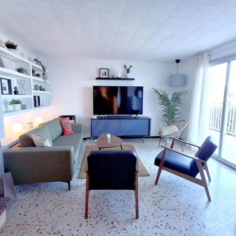 Villa Françoise pour 10 personnes avec vue mer et piscine chauffée à Carqueiranne - Maison 5 Chambres - 13