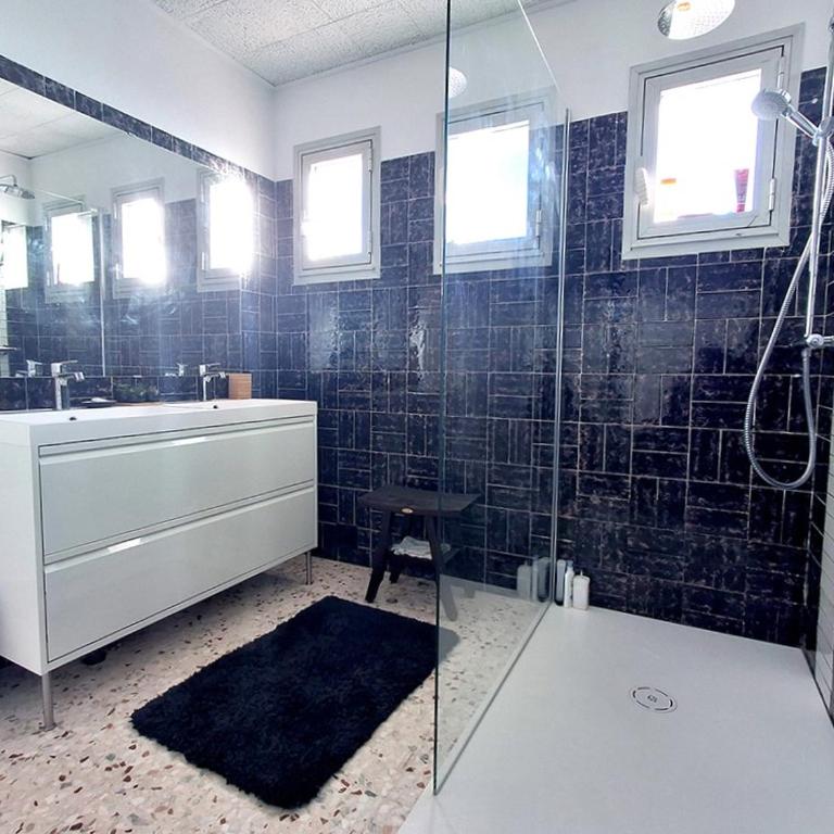 Villa Françoise pour 10 personnes avec vue mer et piscine chauffée à Carqueiranne - Maison 5 Chambres - 22