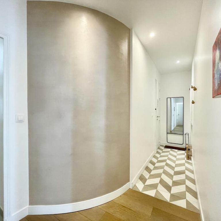 Parisian Home 2 bedrooms Montorgueil 090 - Three-Bedroom Apartment - 33