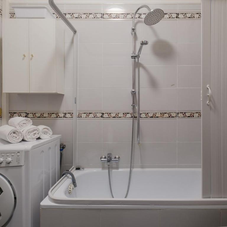 Residenza Ariosto by Studio Vita - Appartamento Standard con 2 Camere da Letto - 5