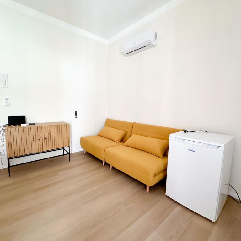 Cielo D'Alcamo Palazzo Antichi Quartieri - Deluxe Quadruple Room - 8