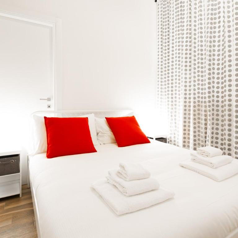 Iside Elegant Stay in the Heart of Bologna - Appartamento con 1 Camera da Letto - 1