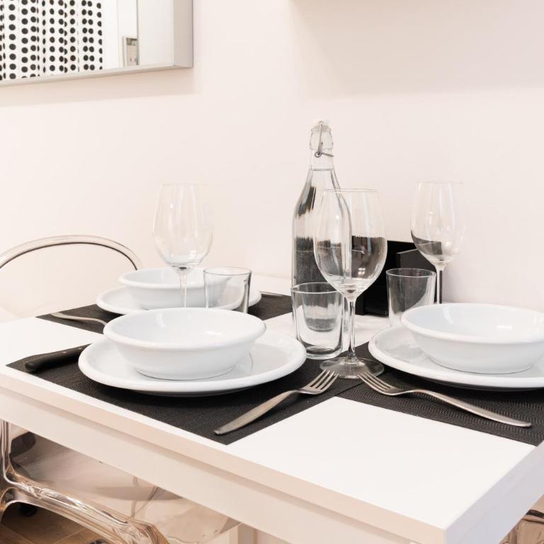 Iside Elegant Stay in the Heart of Bologna - Appartamento con 1 Camera da Letto - 17
