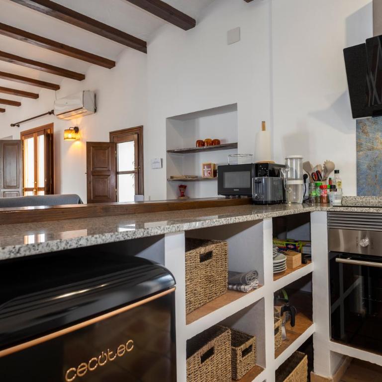 Above the Iconic Portal Vell - Apartamento de 2 dormitorios con balcón - 19