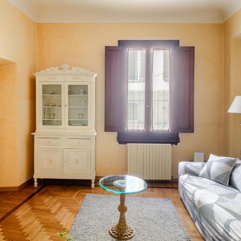 Art Apartment Oltrarno - Appartamento con 2 Camere da Letto - 10