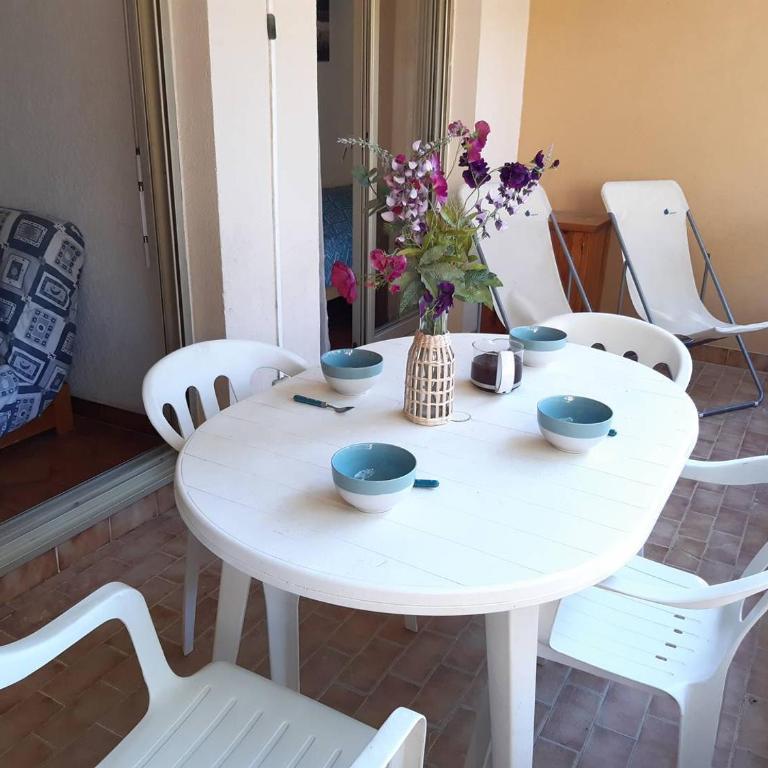BO060-B109 Appartement 2 pièces 4 couchages BORMES LES MIMOSAS - One-Bedroom Apartment - 12