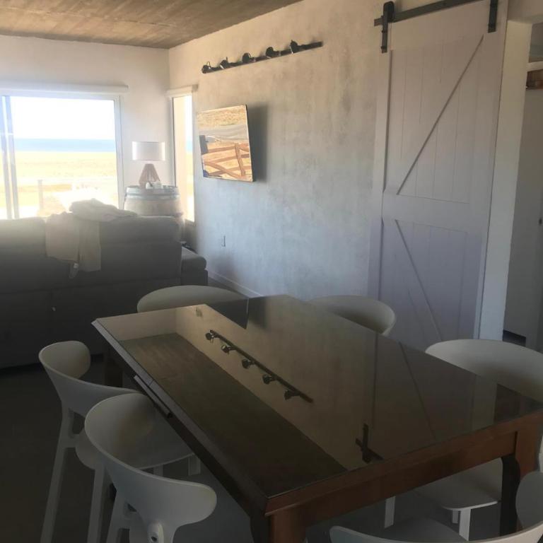 Beautiful brand new oceanfront house Hermosa casa a estrenar frente al mar - Two-Bedroom Apartment - 2