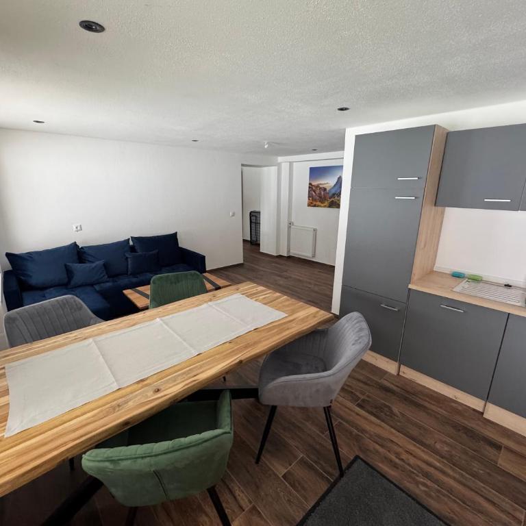 Erlebniswelt Fantenberg - Apartment mit 1 Schlafzimmer mit Flussblick - 1