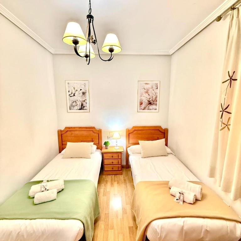 2 Bedroom Apartment in Puerto Marina - Apartamento de 2 dormitorios con balcón - 7