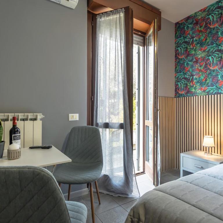 Residenza Il Fiore - Camera Matrimoniale Deluxe con Vasca - 5