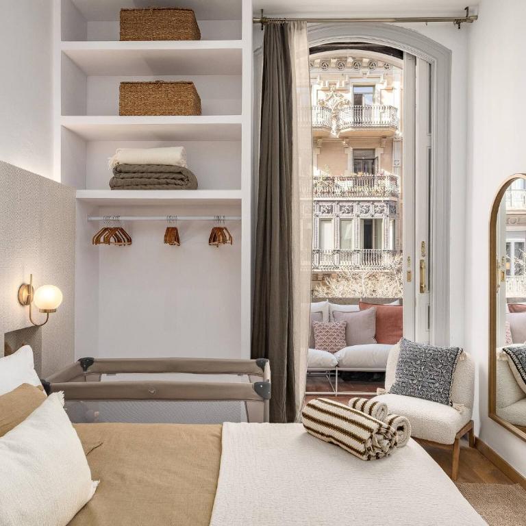 Moderno Apartamento en el Corazón de Barcelona - Three-Bedroom Apartment - 18
