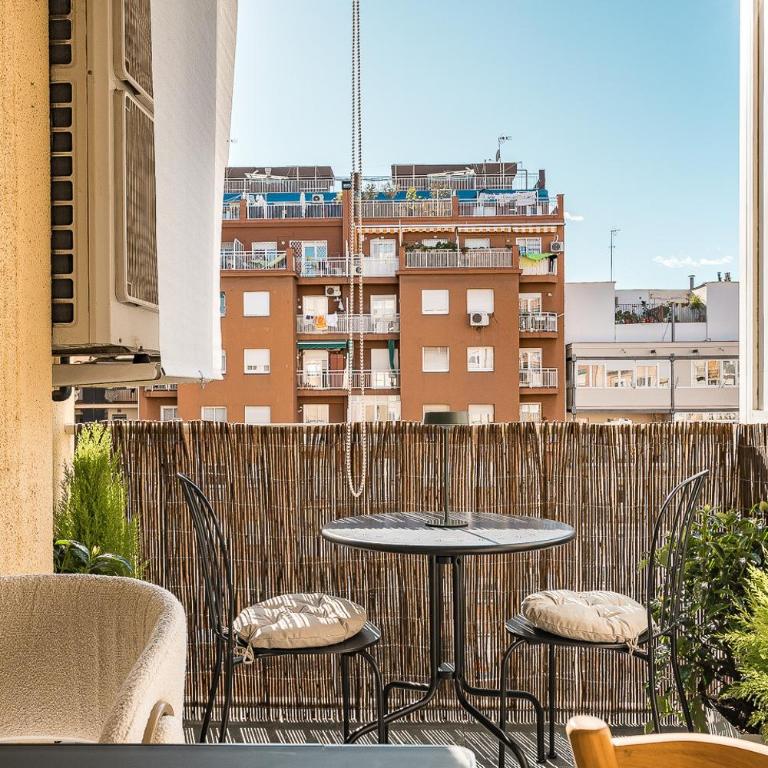 Sant Joan Design Apartment - Two-Bedroom Apartment - 33