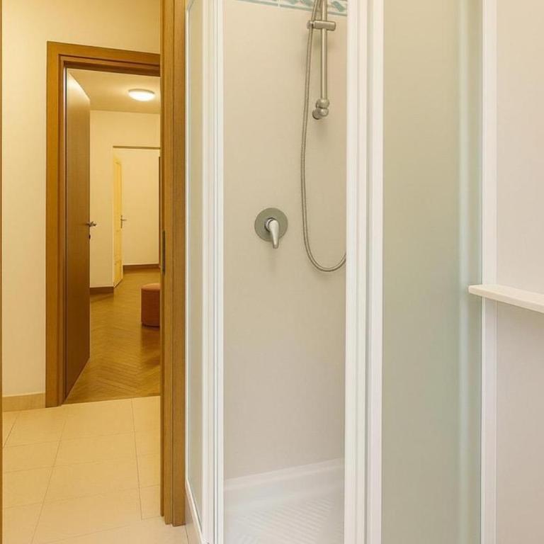 Colosseum window Rome Apartment - Appartamento con 1 Camera da Letto - 8