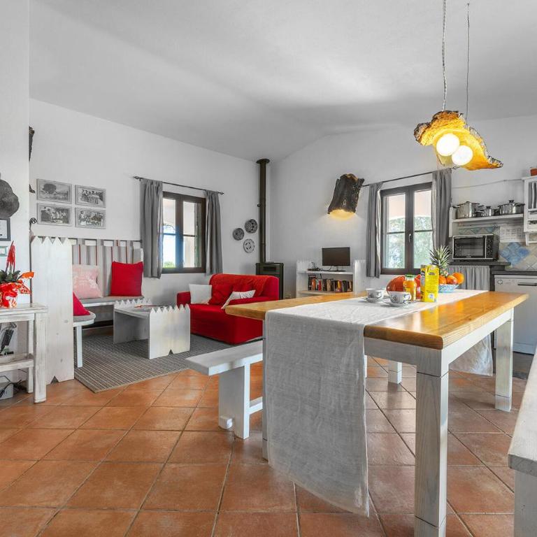 Stunning Home In Orosei With Wifi - Casa Vacanze con 2 Camere da Letto - 6
