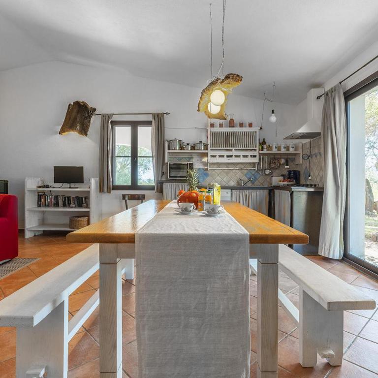 Stunning Home In Orosei With Wifi - Casa Vacanze con 2 Camere da Letto - 7