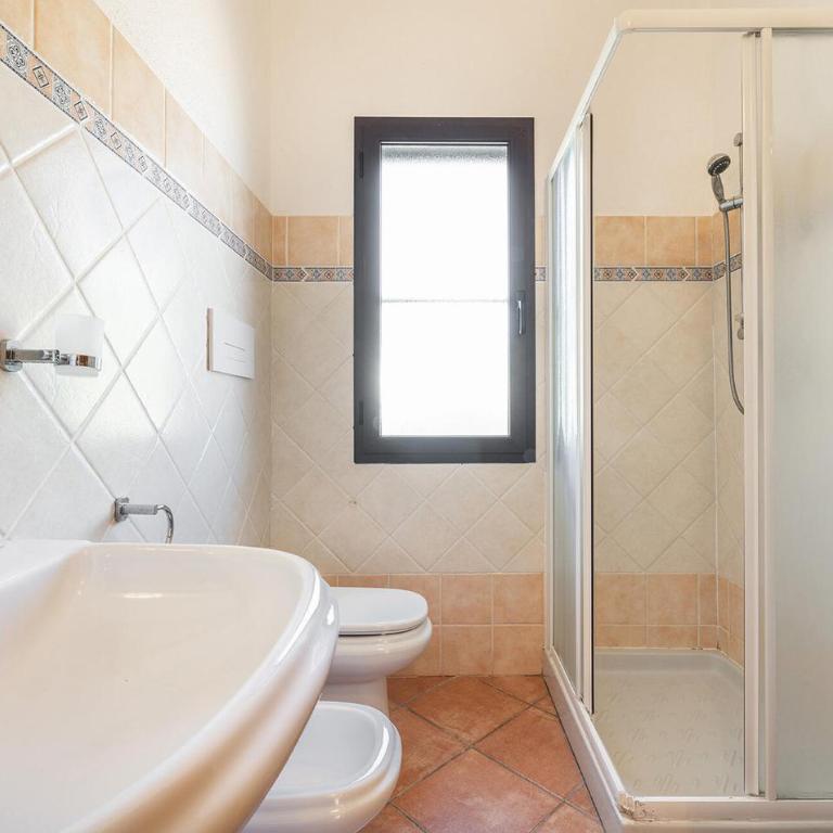 Stunning Home In Orosei With Wifi - Casa Vacanze con 2 Camere da Letto - 16