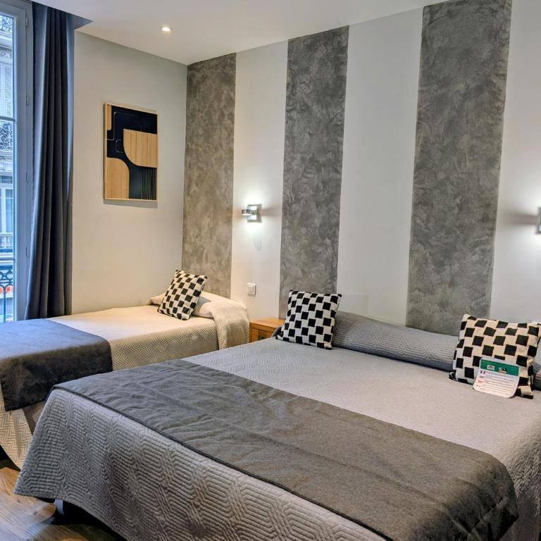 H33 Hôtel - Chambre Triple - 8
