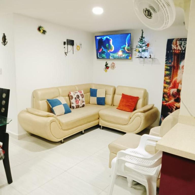 Hospedaje y Alojamiento Familiar - Apartamento de 3 dormitorios - 61