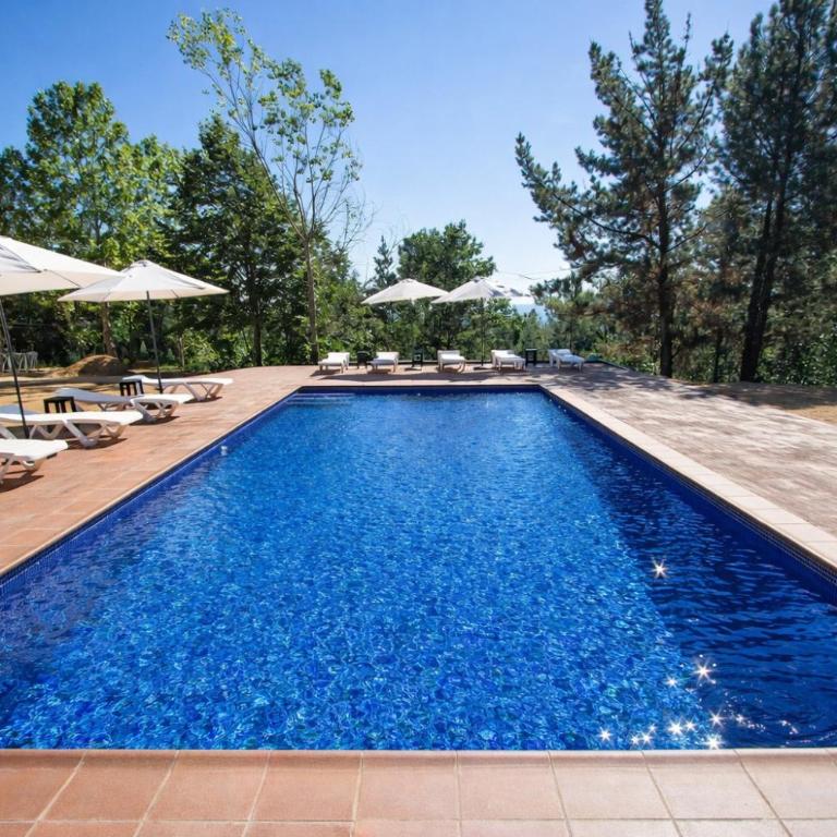 Catalunya Casas: Spacious Villa Vera up to 24 guests, a short drive to Blanes! - Villa con piscina privada - 1