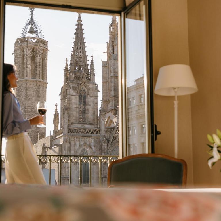 Lamaro Hotel Barcelona - Preferred Hotels & Resorts - Lifestyle Collection - Premium Suite - 5