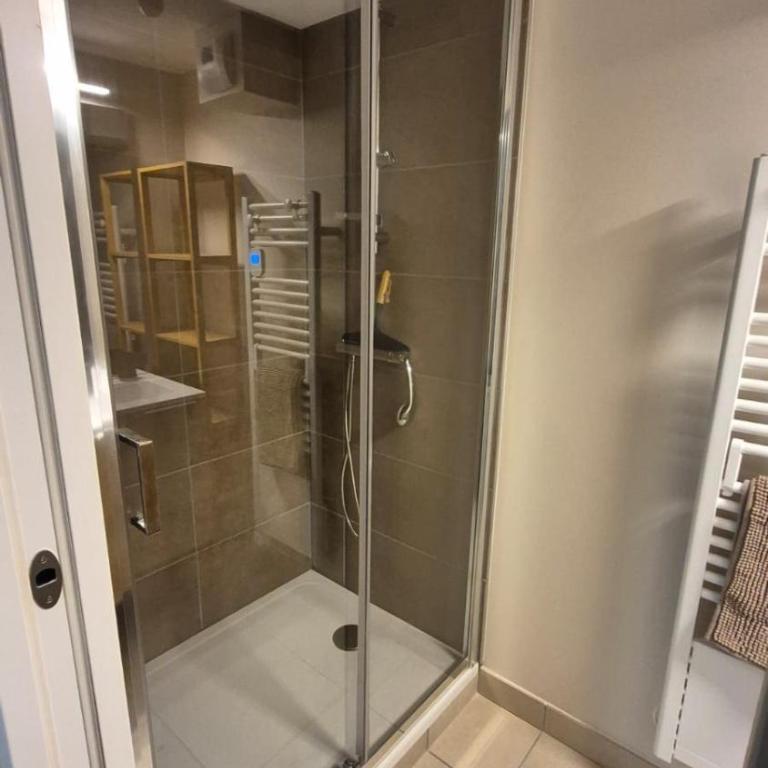 Renovated apartment for 10 people - Appartement 1 Chambre - 19
