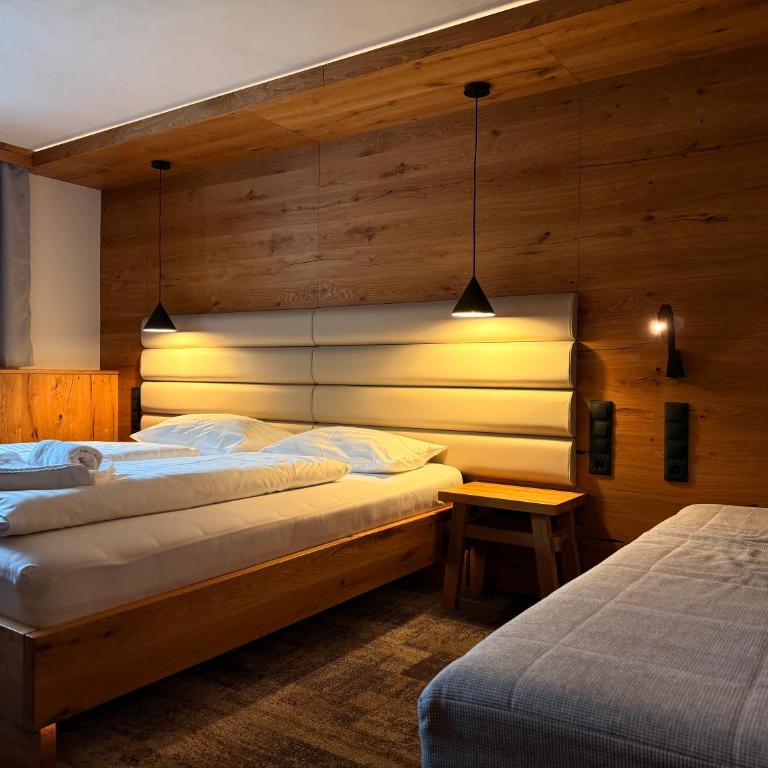 Tieflehner Hof Pitztalhaus Hotel - Dreibettzimmer - 1