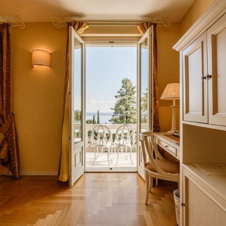 Villa Sofia Hotel - Camera Deluxe Matrimoniale/Doppia con Letti Singoli con Vista Lago - 5