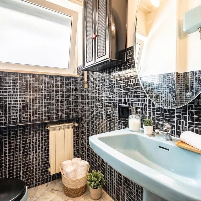 Bright Apartment 2 Min from Metro Station - Appartamento con 1 Camera da Letto - 6
