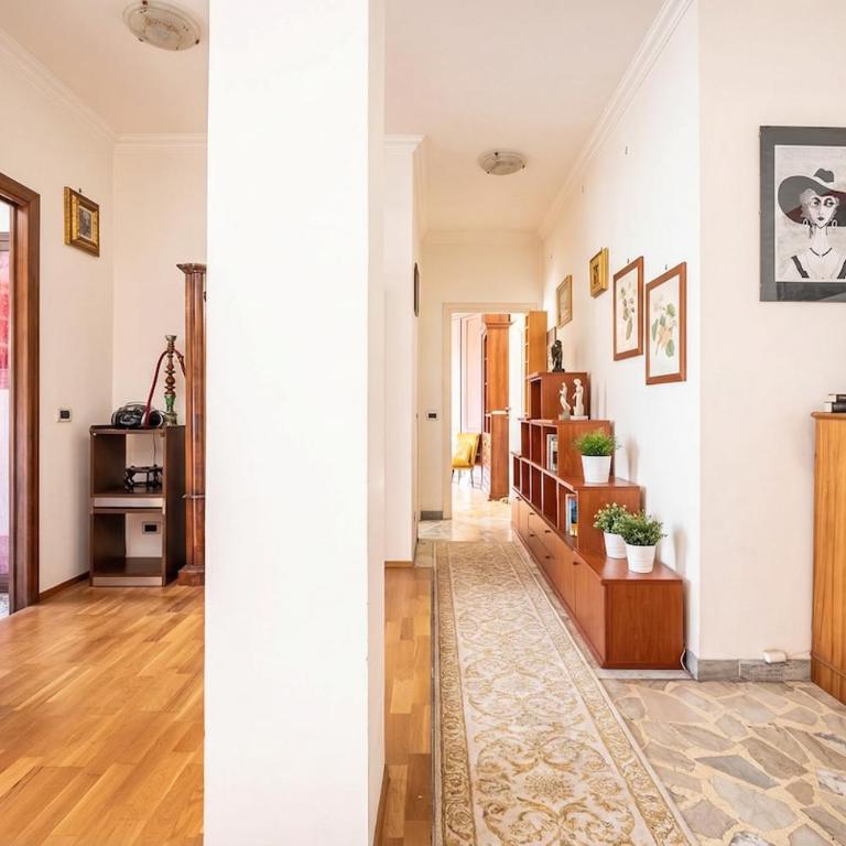 Bright Apartment 2 Min from Metro Station - Appartamento con 1 Camera da Letto - 15