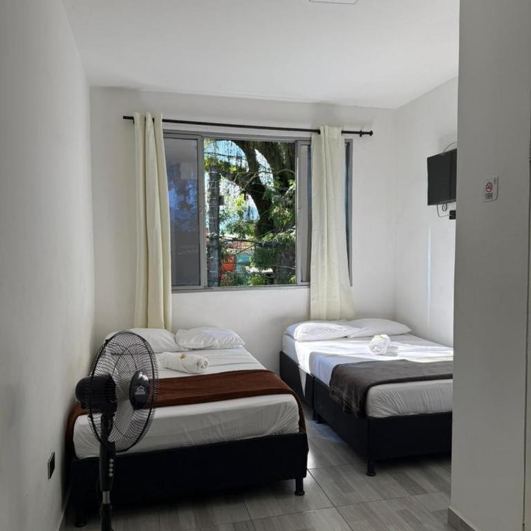 HOTEL PUERTO DULCE - La Virginia - Standard Quadruple Room - 2