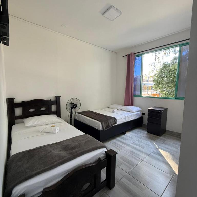 HOTEL PUERTO DULCE - La Virginia - Standard Triple Room - 1