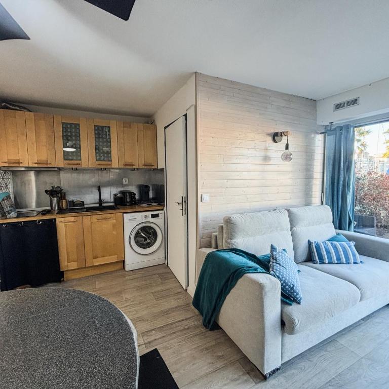 Studio face au port, Place de parking, Boite à clés - Apartamento de 1 dormitorio - 5