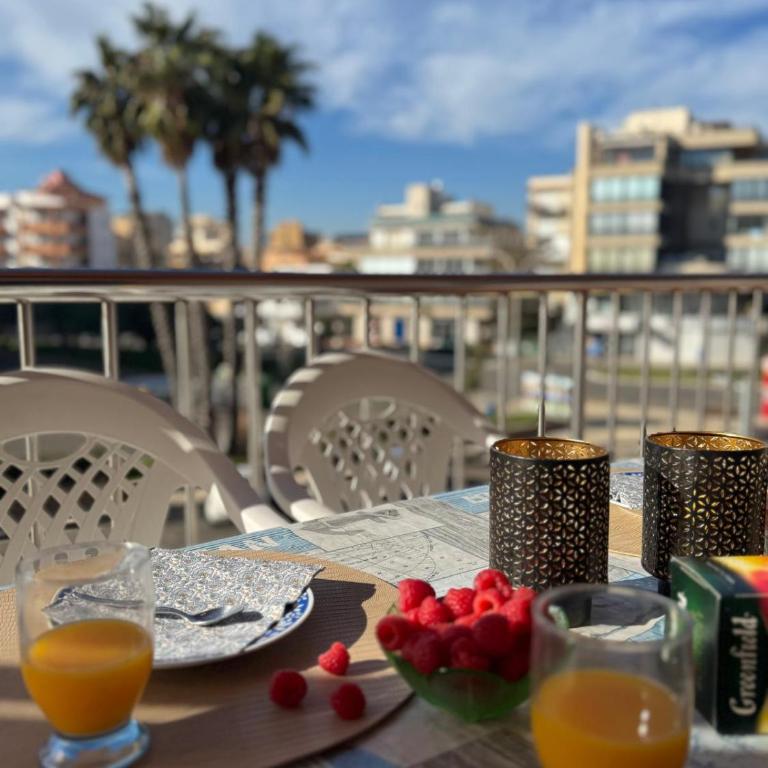 Apartamento cerca de la playa en el centro de la ciudad IMMO 365 - Apartamento de 2 dormitorios con balcón y vistas al mar - 1