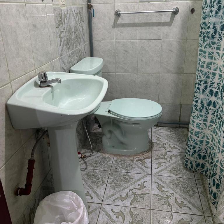 Habitaciones amobladas - Manabí suites - Budget Single Room - 5