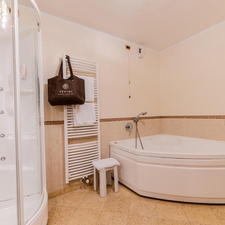 Tevini Dolomites Charming Hotel - Junior Suite con Terrazza - 6