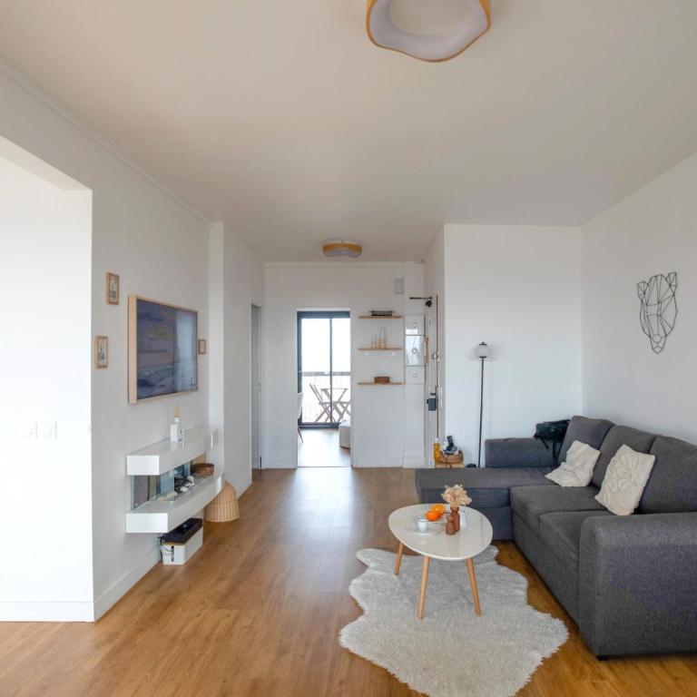 T3 65M2 Terrasse & Balcon - Dernier Etage - Proche Gare - Métro Jolimont - Apartment mit 3 Schlafzimmern - 45