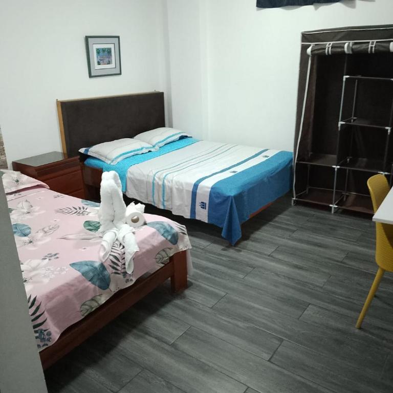 Hotel Ruah - Twin Room with Private Bathroom - 1