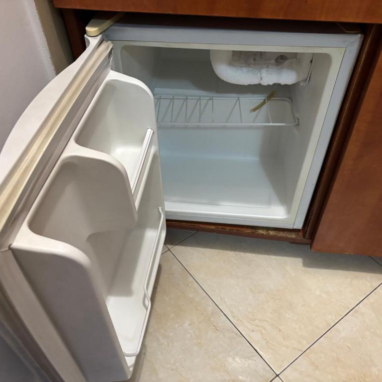 Glory Suites - Standard Single Room - 9