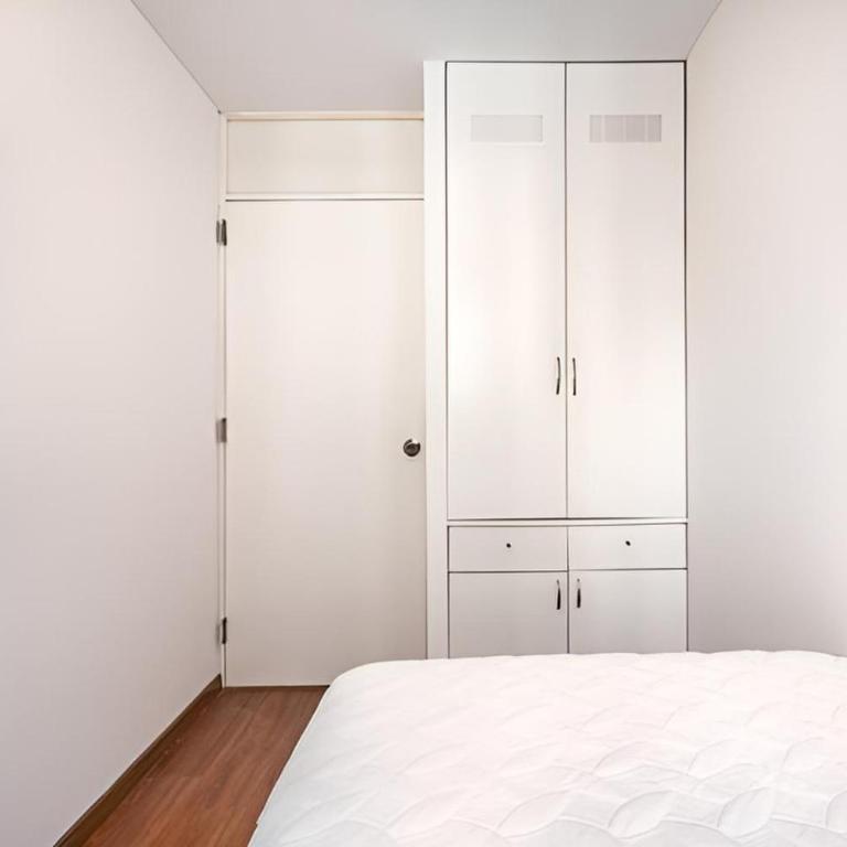 Bajada Balta Suites Spacious 3BR in Miraflores Walkable Area - One-Bedroom Apartment - 16