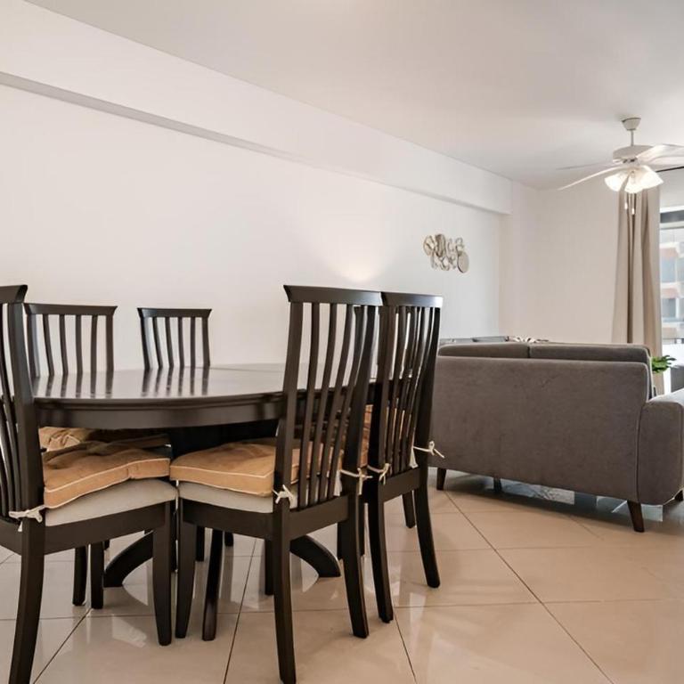 Bajada Balta Suites Spacious 3BR in Miraflores Walkable Area - One-Bedroom Apartment - 4